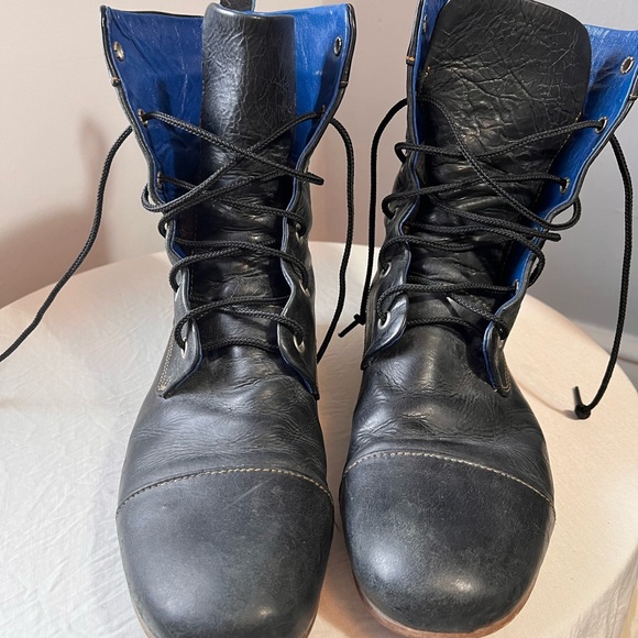 FLUEVOG radio boot - Picture 2 of 6